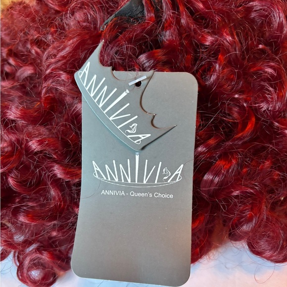 ANNIVIA Synthetic Curly wig in Deep Red Wine - NWT - Picture 2 of 7